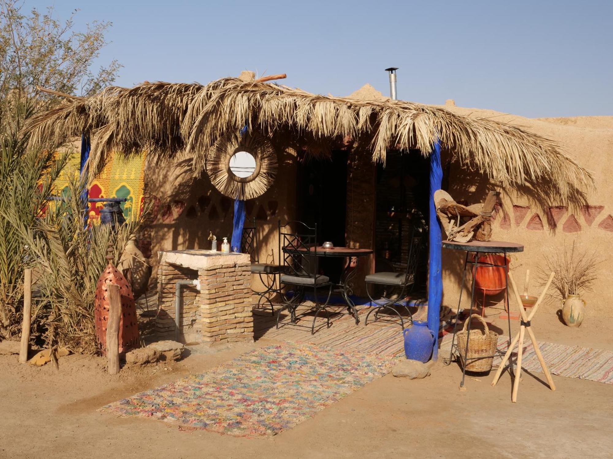 Hotel Kasbah Planet Sahara à Merzouga Extérieur photo