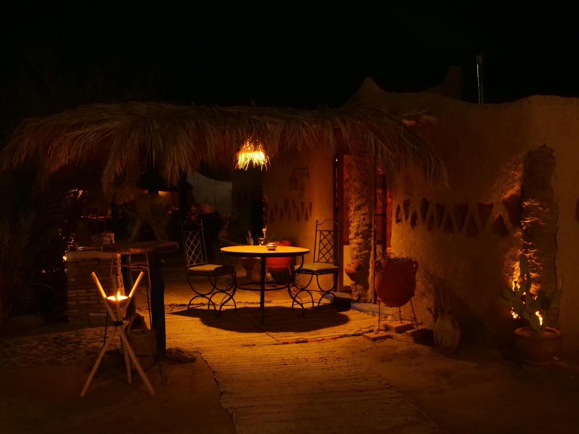Hotel Kasbah Planet Sahara à Merzouga Extérieur photo