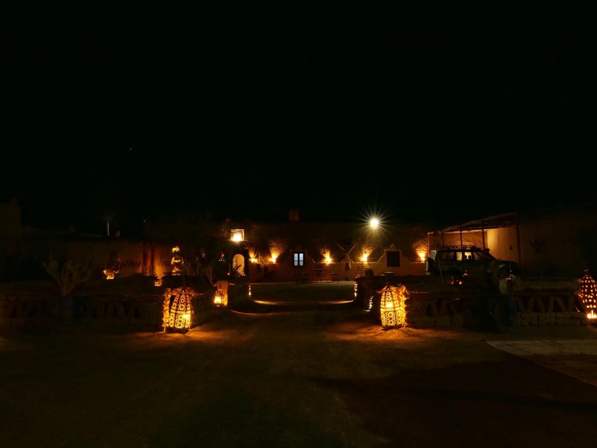 Hotel Kasbah Planet Sahara à Merzouga Extérieur photo